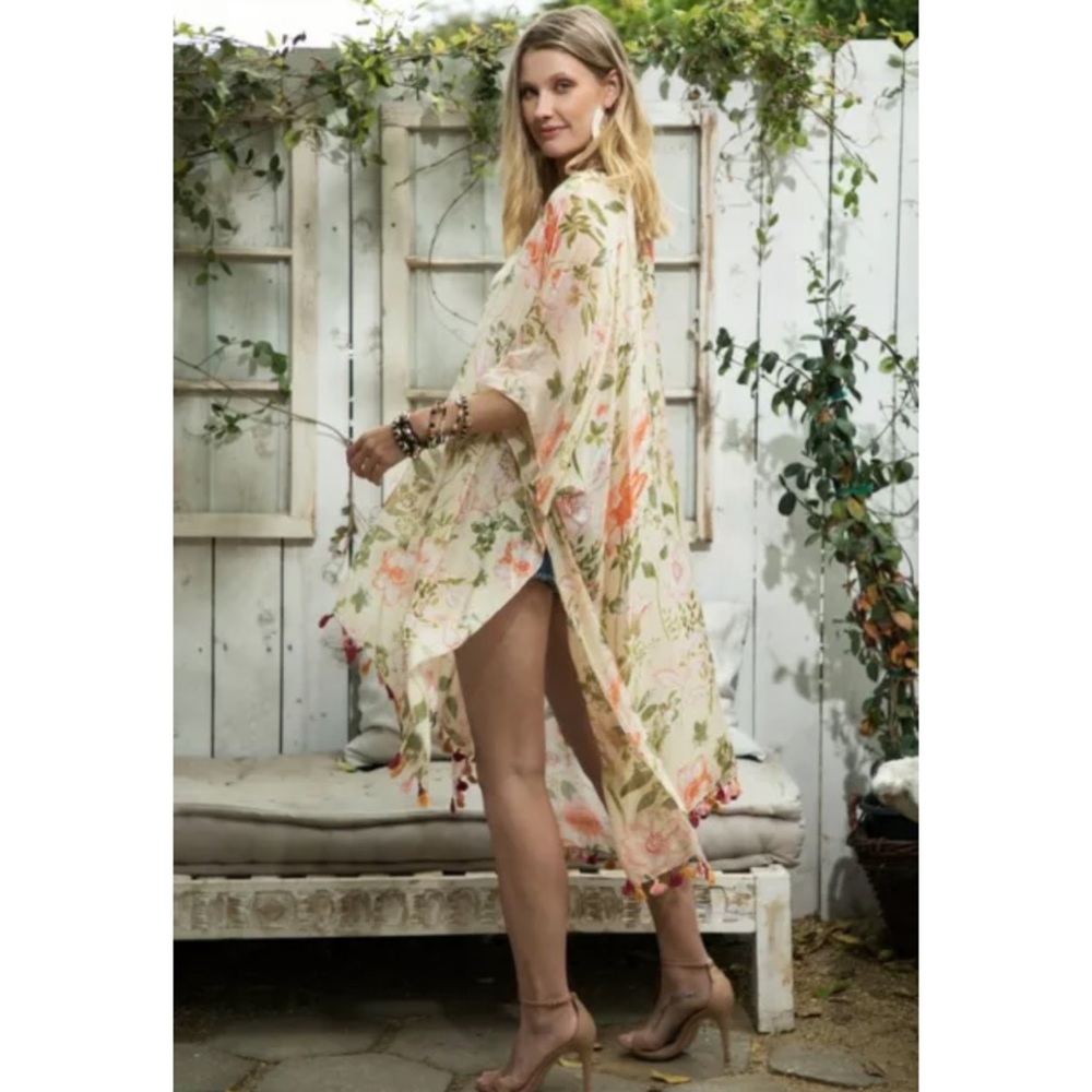 SOLD OUT Poets Garden Floral Tassel Boho Kimono Wrap - Picture 5 of 8